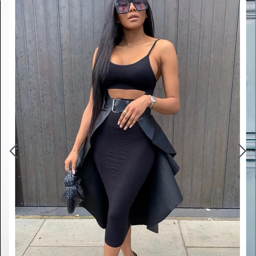 Women’s Belt Skirt